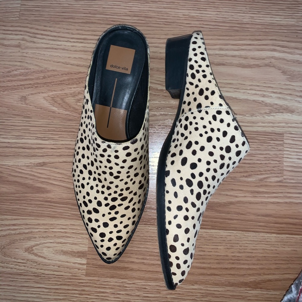 Shoes - Picture 2 of 3